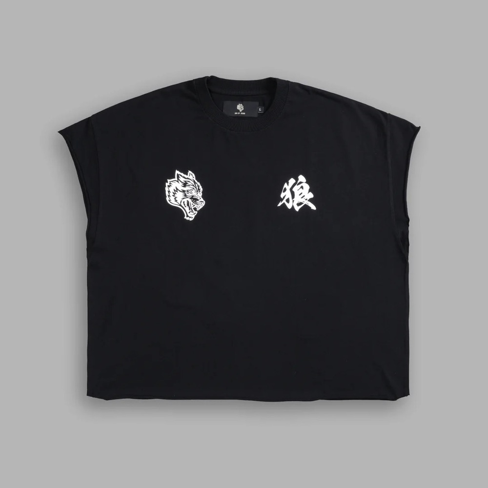 OKAMI CHOPPER "GRUNGE" CUT OFF TEE IN BLACK